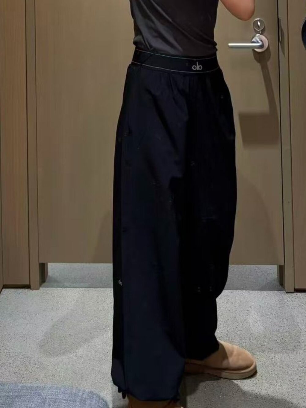 ALO Yoga Suit Up Trouser Black 🎍(Regular) Timeless Design